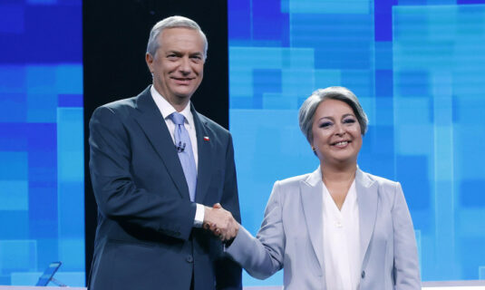 chile elige presidente entre dos proyectos de pais totalmente opuestos