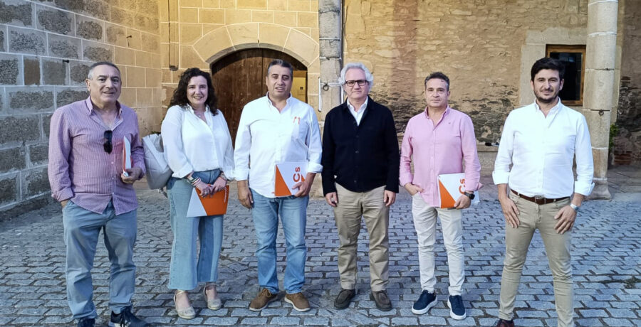 ciudadanos defiende que extremadura no necesita mas ruido sino soluciones