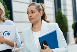 pp pide al pnv que reflexione sobre su apoyo a sanchez