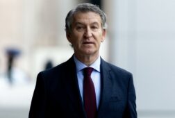 feijoo llama guarro a paco salazar tras las denuncias de acoso sexual y acusa al psoe de hipocrita con las mujeres