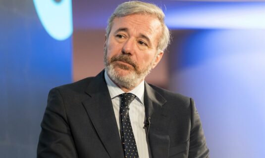 azcon dice que sobran excusas y faltan explicaciones de alegria sobre salazar