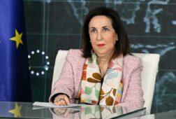 robles duda de la legitimidad de feijoo para gobernar por mentir en la dana y tapar la ineficacia de mazon