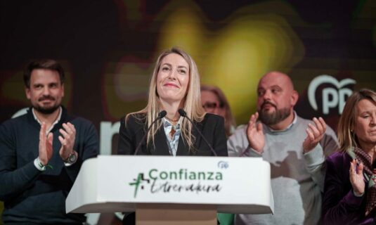 guardiola contacta con el candidato de vox de cara a la investidura