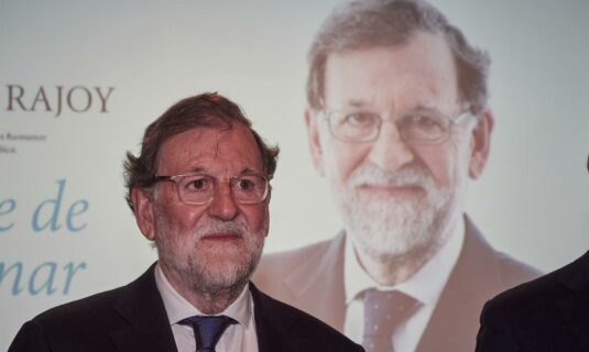 rajoy dice que hay un problema de calidad de la democracia hay quien cree que es votar y se acabo lo que se daba