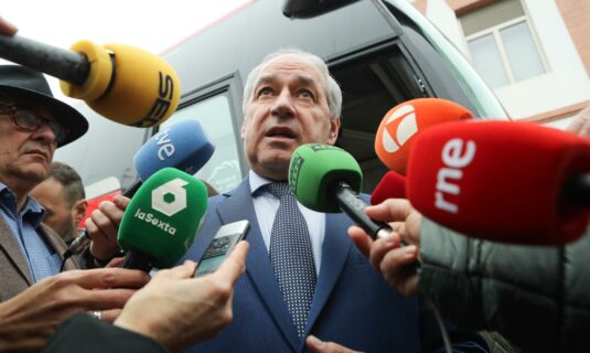 tome dimitira como presidente de la diputacion de lugo y dejara sus cargos en el psdeg tras las denuncias por acoso