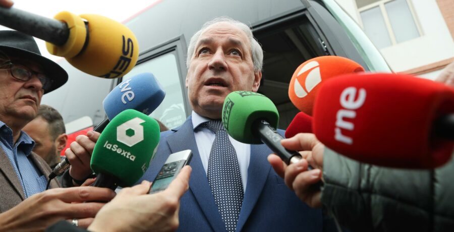 tome dimitira como presidente de la diputacion de lugo y dejara sus cargos en el psdeg tras las denuncias por acoso