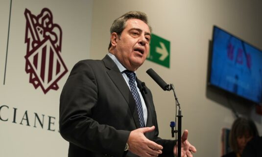 vox avisa a perez llorca que su apoyo no es un cheque en blanco le vamos a fiscalizar desde ya