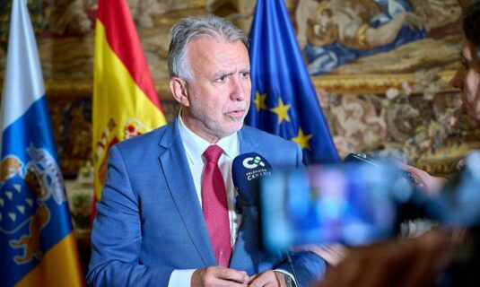 torres asegura que sanchez seguira en moncloa porque tiene un mandato de mayoria parlamentaria