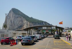 la ue y reino unido cierran el tratado sobre gibraltar seis meses despues de anunciar el acuerdo