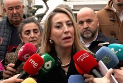 guardiola ve juego sucio en el final de campana por vincular el robo de votos con tapar denuncias por acoso