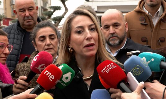 guardiola ve juego sucio en el final de campana por vincular el robo de votos con tapar denuncias por acoso