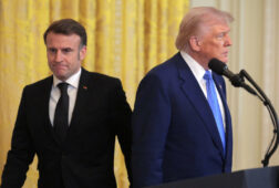 macron advierte que estados unidos podria traicionar a ucrania en una llamada filtrada