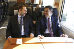 abalos renuncia a su acta de diputado