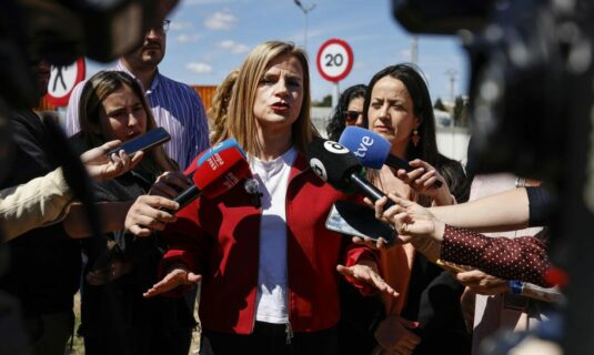 bernabe exige a barcala asumir responsabilidades por la polemica de las viviendas sociales en alicante es indecente