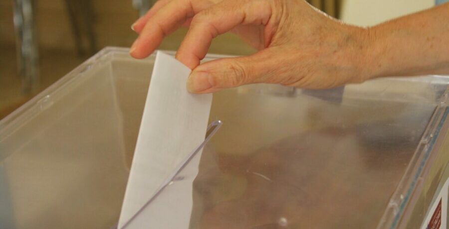 manueco convoca elecciones en castilla y leon el 15 de marzo