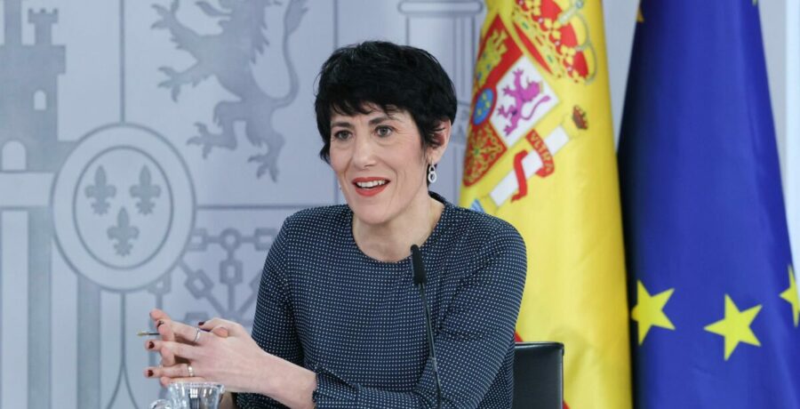 el gobierno se abre a abordar mas temas con feijoo que quiere hablar de venezuela y toda la politica exterior