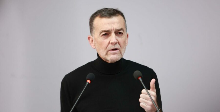 iu exige que espana no participe en la junta de paz de trump y sumar tambien expresa su rechazo