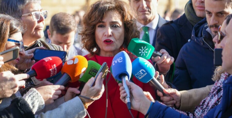 montero cree que si el espacio a la izquierda la del psoe se reordena como pide maillo beneficiara a los progresistas