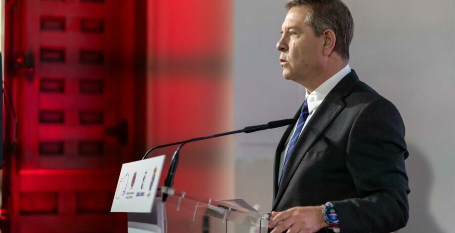 page cree que los pensionistas no se merecen ir en un batiburrillo y pide dejarles fuera del bloqueo politico