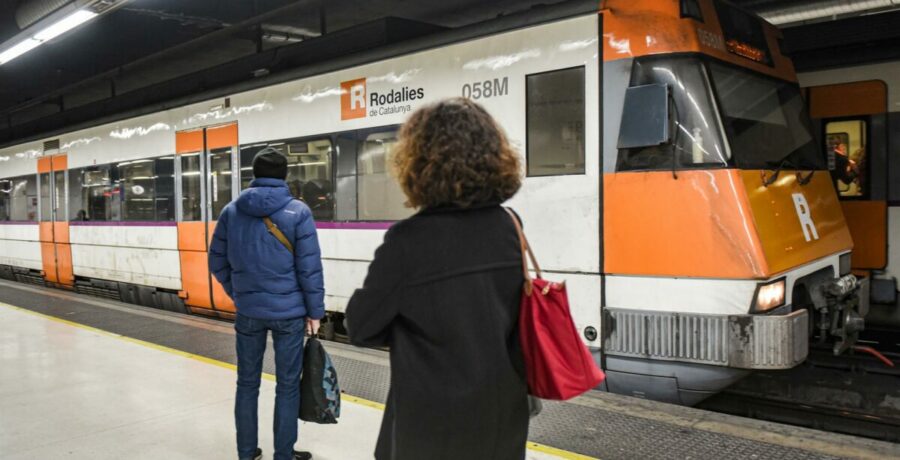rodalies seguira suspendida en cataluna este domingo