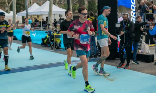 salvador illa en buen estado tras una indisposicion