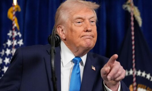 trump exige al gobierno chavista de venezuela cortar lazos con china rusia iran y cuba
