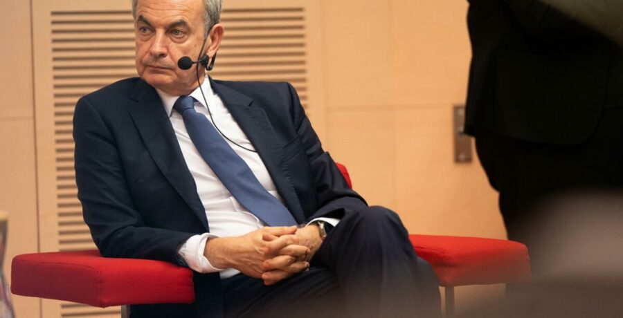 la an pregunta a la fiscalia si investigar la querella de hazte oir contra zapatero por presunta colaboracion con maduro