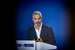 bravo asegura que la cuesta de enero sera dramatica por la asfixia de impuestos del gobierno