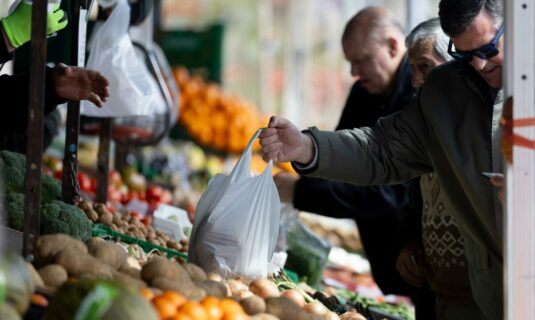 el ine confirma que el ipc se modero al 29 a cierre de 2025 pese a subir el precio de los alimentos
