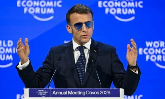 macron anuncia la intercepcion de un petrolero de la flota fantasma rusa no toleraremos violaciones