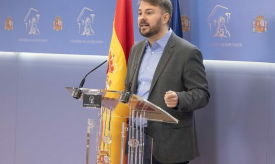 alberto ibanez urge a compromis a liderar una lista que sume de forma generosa a iu sumar podemos y erc