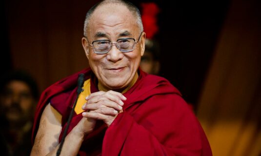 el dalai lama niega vinculos con epstein tras la aparicion de su nombre en los ultimos archivos desclasificados