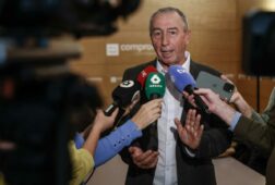 baldovi pide discrecion y respeto en las negociaciones de una lista unitaria de izquierdas para poder generar ilusion