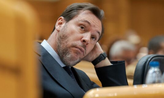 erc se suma a pp y vox en el senado para exigir la dimision de puente tras los accidentes de adamuz y gelida