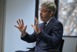 el pp ve incomprensible que vox vote contra las salvaguardas del acuerdo de mercosur que protegen el campo espanol