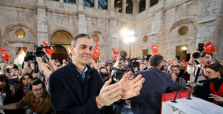sanchez celebra el aval del consejo de estado para blindar el aborto en la constitucion