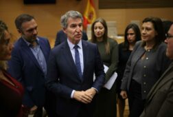 feijoo sobre si condena el insulto de una concejal del pp a sanchez por supuesto