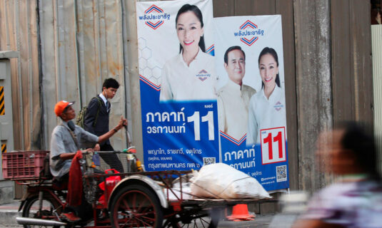 elecciones en tailandia el pais se prepara para votar en unos comicios marcados por el continuismo o la reforma