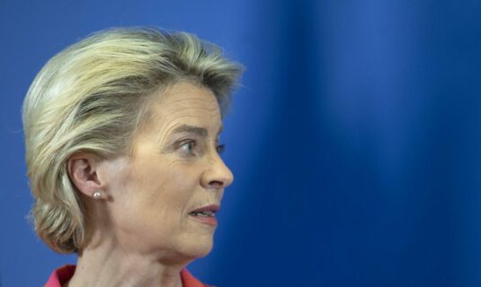 von der leyen pide abrir la puerta a una ue a dos velocidades y defiende la preferencia europea