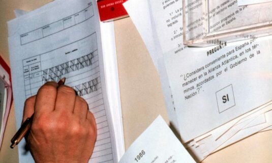 cuarenta anos del referendum de la otan una vigencia compleja que reabre debates