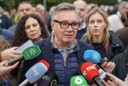 vox designa a manuel gavira como candidato en andalucia