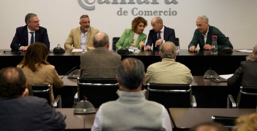 montero estudiara declarar el campo de gibraltar zona de especial interes economico