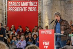 martinez ve una oportunidad de oro en el 15m para cambiar el castigo de manueco por un futuro de accion