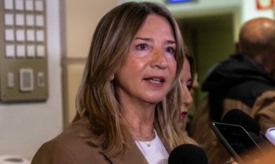 el pp espera que pueda cerrarse un acuerdo con vox en extremadura cuanto antes estamos trabajando