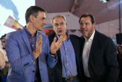 el psoe en vilo por varios escanos para salvar la honra ante la previsible mayoria de pp y vox
