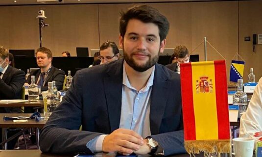 dimite el secretario general de nngg del pp y llama a votar a vox