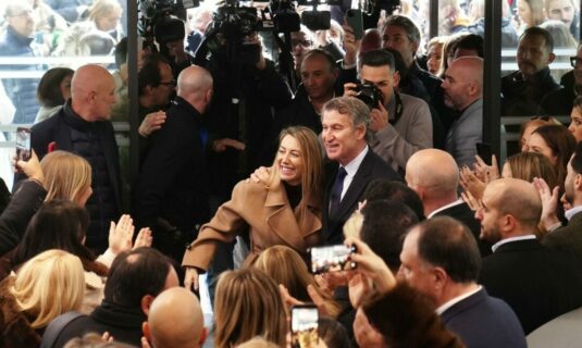 feijoo urge a vox a cerrar acuerdos en extremadura y aragon antes de abril debe haber proporcionalidad y estabilidad