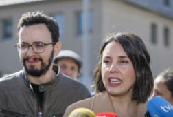 podemos pide a la ue impedir el uso de cualquier base militar para la ofensiva en iran y medidas contra eeuu