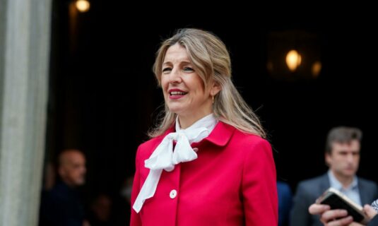 diaz defiende que su viaje a la ceremonia de los oscar fue para apoyar al cine