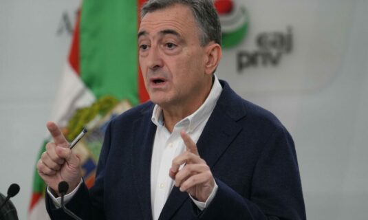 esteban pnv cree que la gestion economica de la seguridad social tendria que traspasarse a euskadi antes de verano
